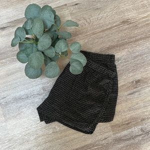 Forever 21 Olive Green/Brown with Black Polka Dot Printed Shorts Size Small